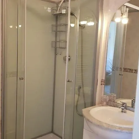 Appartement Les Princes 12 *